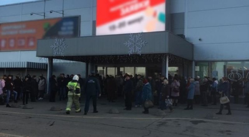 У многих новогодние покупки завершились эвакуацией. Фото 3652.ru.р