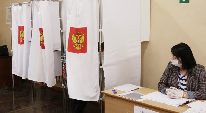 По информации главы Избиркома республики Михаила Малышева, впервые каждый день голосования начинался с исполнения Гимна России.