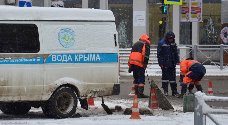 Благодаря ремонту и прокладке новых труб, потери на сетях удалось сократить. Но работы ещё много.