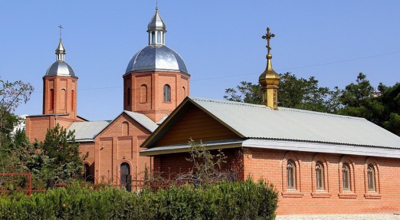 Церковь Стефана Сурожского в Орджоникидзе.