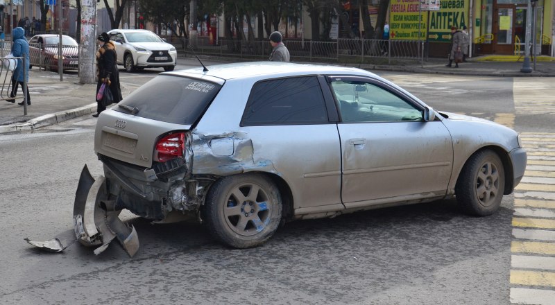 В стране делают всё возможное, чтобы аварий было меньше.
