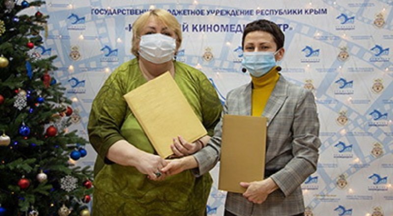 Светалана Косарич и Светлана Буркацкая. Фото Ивана Пугачёва.
