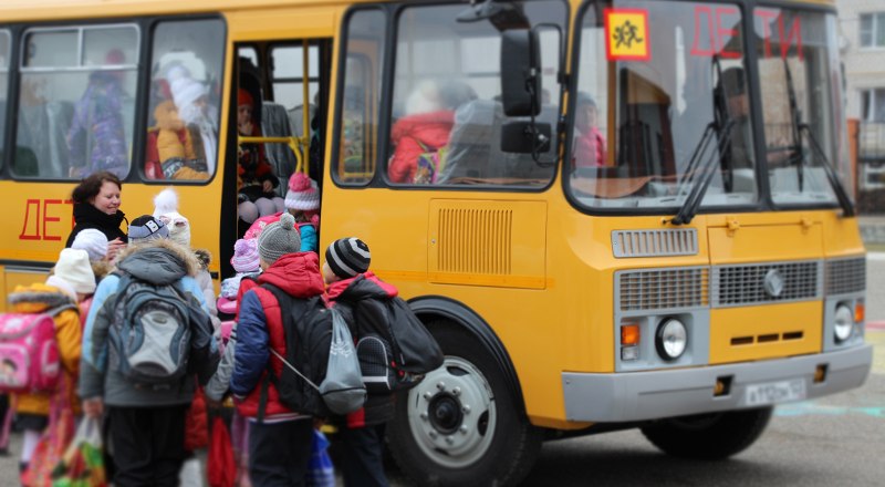 Школьные автобусы в последние четыре года стали ходить лучше. 