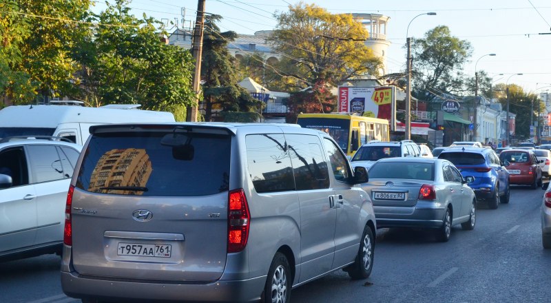 Штраф за превышение скорости до 10-20 км/ч в крымских городах бесполезен. Они и так задыхаются в заторах.