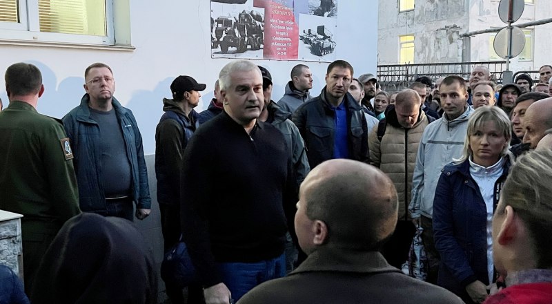 Сергей Аксёнов встретился с мобилизованными крымчанами, чтобы поблагодарить их за проявленное мужество.