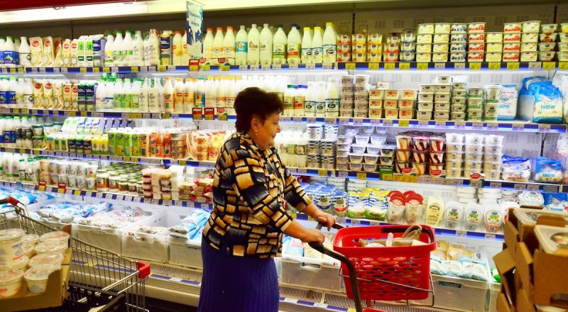 Многие продукты, продающиеся в супермаркетах, произведены агрохолдингами.