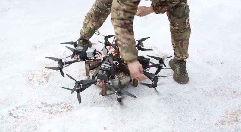 Гексакоптерам ВСУ «Баба-Яга» российские военные противопоставили собственную разработку - дрон «Кощей». Фото Министерства обороны РФ.