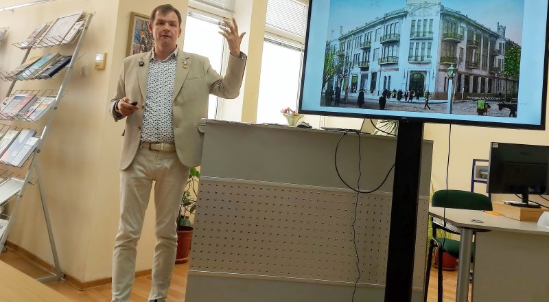 Проводник в незабываемое прошлое Иван Коваленко. 