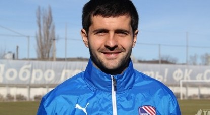 Ранее Бобан Грнчаров играл за клуб «Ботев» (Пловдив, Болгария).
