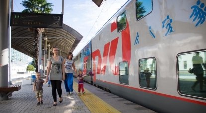 В КЖД планируют закупить 15 пар пассажирских поездов и 800 вагонов, большая часть из которых - двухэтажные спальные вагоны в купейном исполнении.