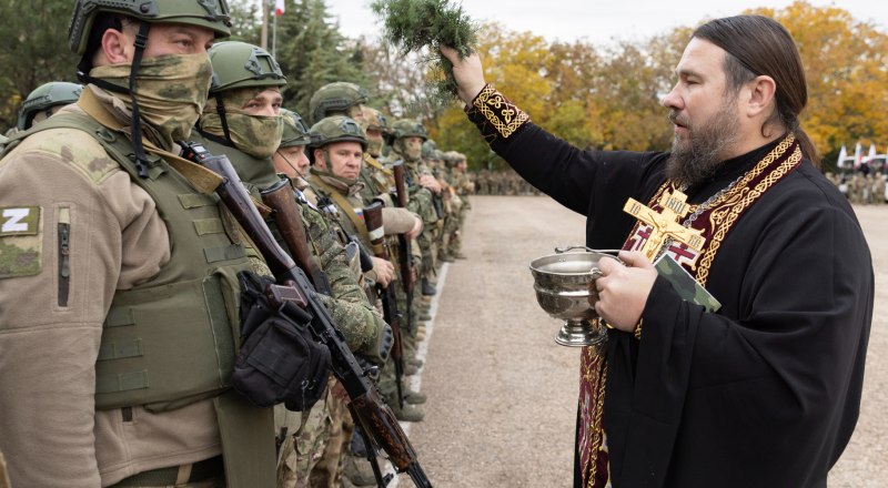 Православное воинство Крыма отправляется бить врага.