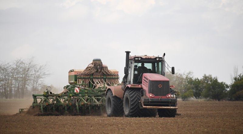 Проблема с дефицитом влаги может усложнить жизнь аграриев в Крыму.