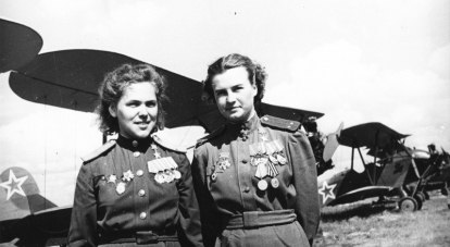 Лётчицы полка, Герои Советского Союза Руфина Гашева (слева, 848 боевых вылетов) и Наталь Меклин (980 боевых вылетов).