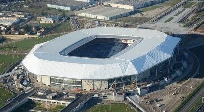 Стадион Парк Олимпик Лионе в Лионе, где состоится финал Лиги Европы УЕФА 2017/18 гг.