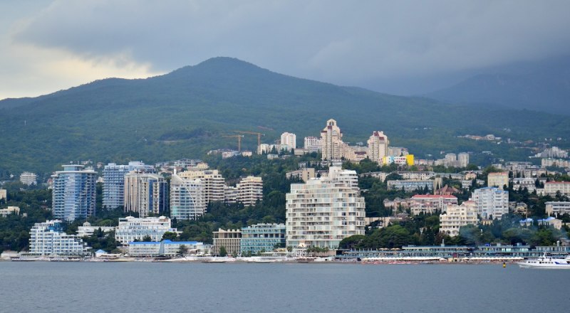 Спрос на отдых остаётся высоким даже осенью. 