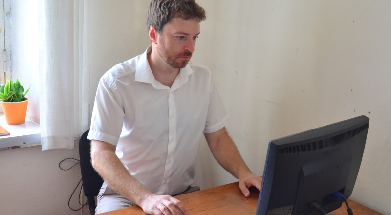 Справку из ЕГРН может получить нотариус.