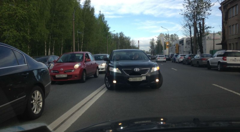 За выезд на встречную полосу в Крыму были оштрафованы  около 9000 водителей.