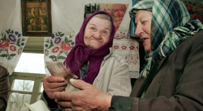 Пенсии крымчанам обещают выплатить в срок.