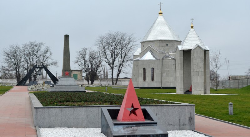 Мемориал на месте концлагеря «Красный» под Симферополем.