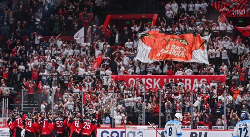 Страсти на льду! КХЛ становится главной лигой всего российского спорта. Фото sports.ru