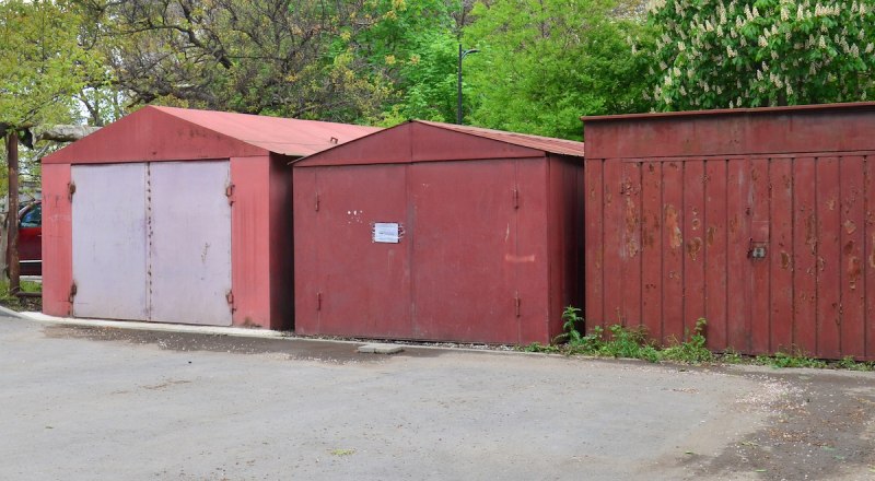 Проверка гаражей в городах Крыма могла бы уберечь от новых смертельных случаев. Фото Анны Кадниковой.