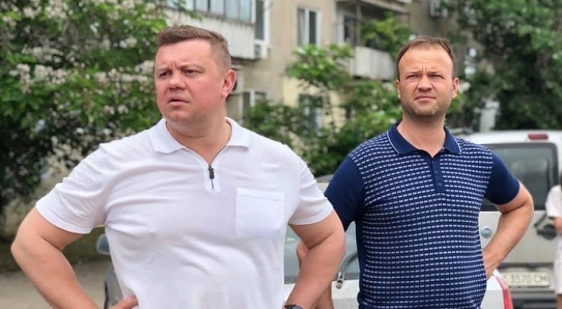 Вместе с вице-премьером Евгением Кабановым Михаил Храмов курировал работу в Керчи после сильных 