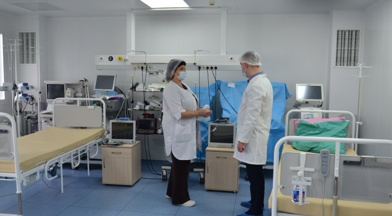 Врачей нужно защищать от неадекватных пациентов. 