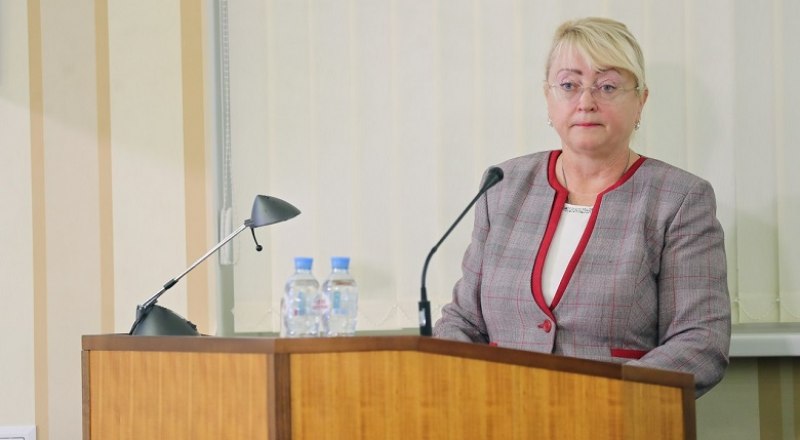 Глава крымского Минфина Ирина Кивико представила проект республиканского бюджета на три года.