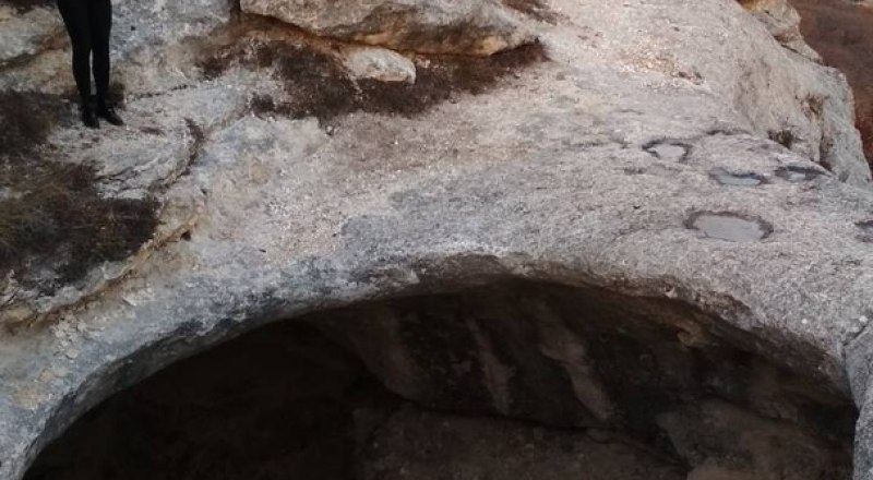 Пещера в Таш-Джаргане.