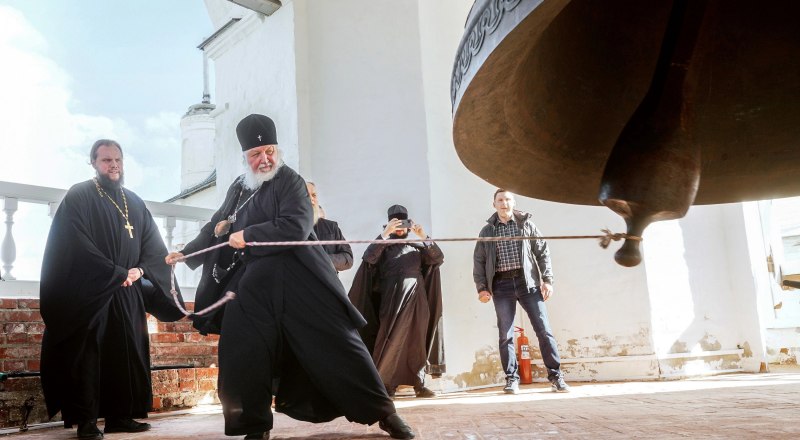 Патриарх Кирилл: «И, конечно, человек должен быть деятельным. Только через активное участие в жизни мы раскрываемся, осуществляем замысел Божий и о нас самих, о нашей стране, и обо всём мире».Фото Игоря ПАЛКИНА / Пресс-служба патриарха Московского и всея Руси.