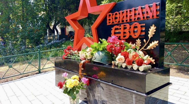 Такая инициатива - повод отдельно отметить трудолюбие и творческую жилку Юрия Бережного.