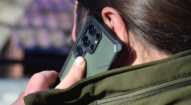 Если чувствуете, что вас торопят с принятием решения, положите трубку и восстановите эмоциональное равновесие.