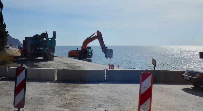 Работы на набережной продолжаются. 