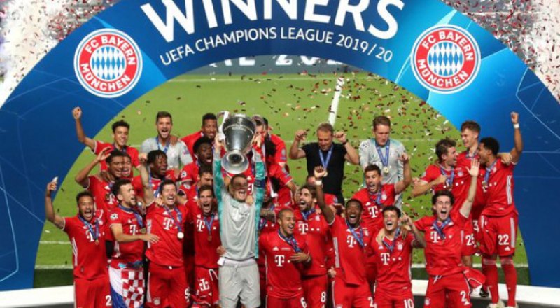 В сезоне 2019/20 года футболисты мюнхенской «Баварии» стали чемпионами и обладателями Кубка Германии, выиграли Кубок чемпионов и Суперкубок УЕФА.