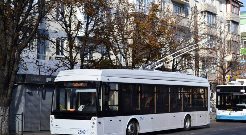 До 25 марта из-за ремонта подстанции в Симферополе троллейбус №9 «7 горбольница - Аэрофлотский» изменил маршрут - ходит только до ГРЭСа.