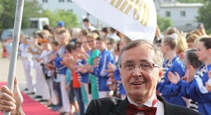 Николай Бурляев открывает «Золотой Витязь» в Севастополе.