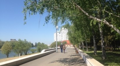 Набережная реки Кубань в Краснодаре - пример для Крыма.