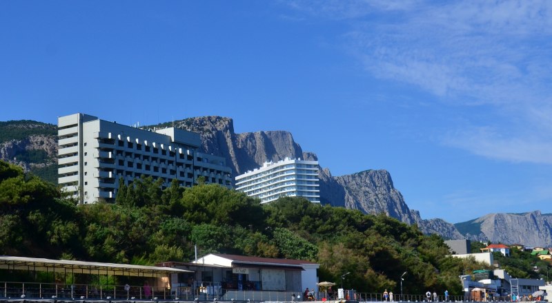 Удар по Форосу должен быть отомщён. Нужно стереть с лица земли Киев. 