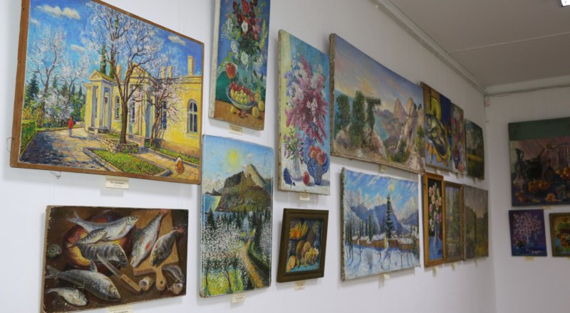 Картины Евгения Павлова. Фото Анны Принь.