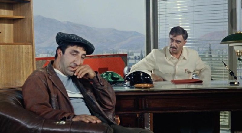 «И бесплатная путёвка! - В Сибирь. - Ну хорошо. - Ну хорошо».