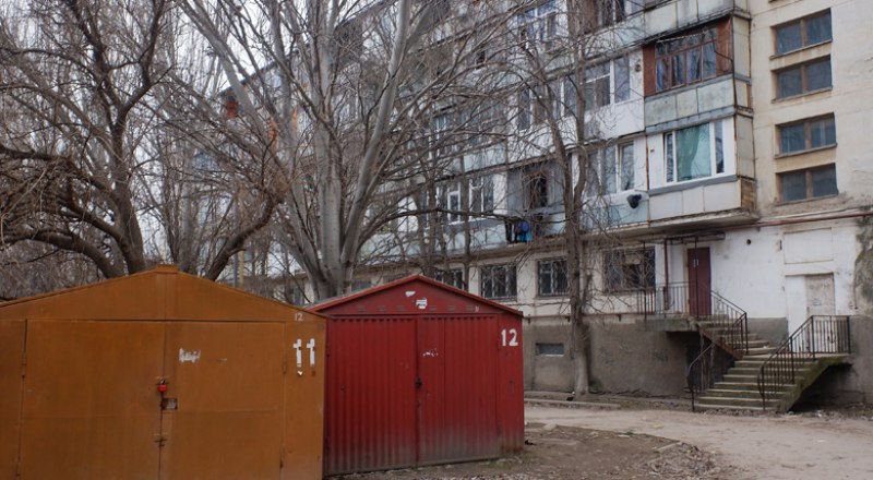 Миллионы россиян ждут возможности законно пользоваться гаражами.