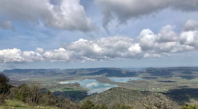 Вид с горы способен восстановить все потерянные в городе нервные клетки.