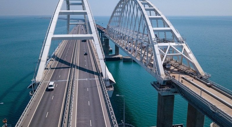 Фото инфоцентра «Крымский мост».