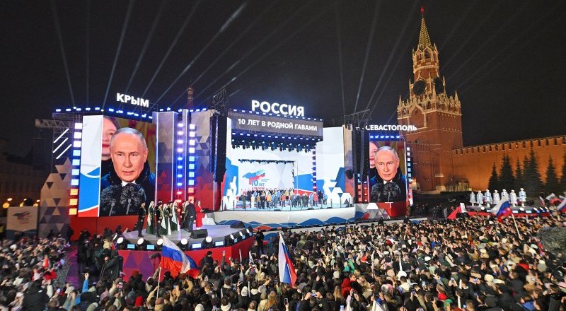 По данным МВД, в мероприятии приняли участие более 80 тысяч москвичей и гостей столицы. Фото Кирилла ЗЫКОВА/РИА Новости.
