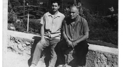 Друзья детства Мемет Аметов (слева) и Амет-Хан Султан. Снимок ранее не публиковался./Фото из семейного архива Фатмы СЕИТМЕМЕТОВОЙ.