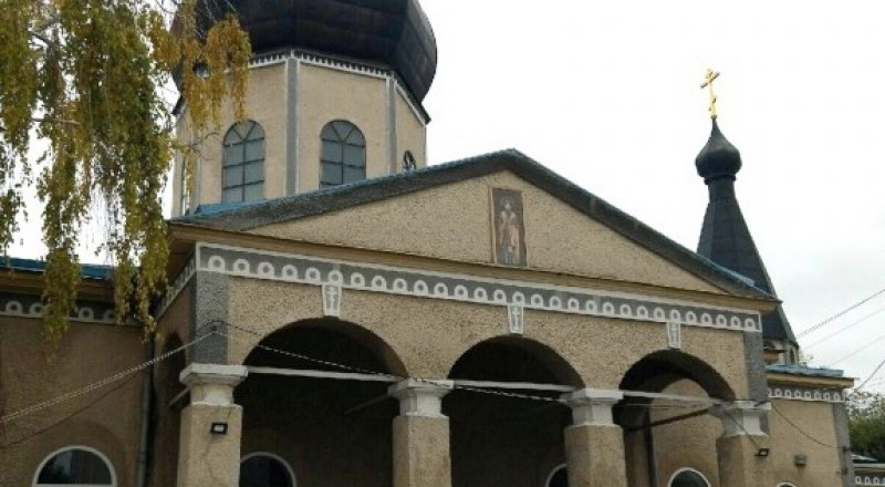 Свято-Никольский храм в Белогорске.
