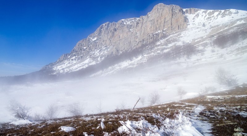 Крым горы Чатыр Даг зимой