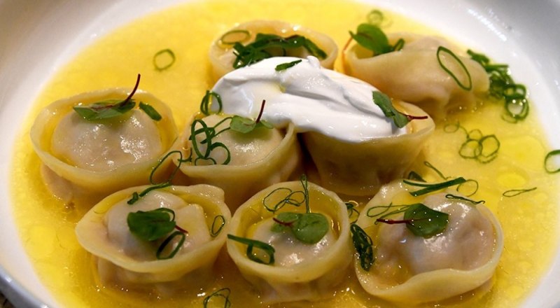 Сегодня русская кухня воспринимается как богатая палитра вкусов и ароматов. Фото Виталия АНЬКОВА/РИА Новости.