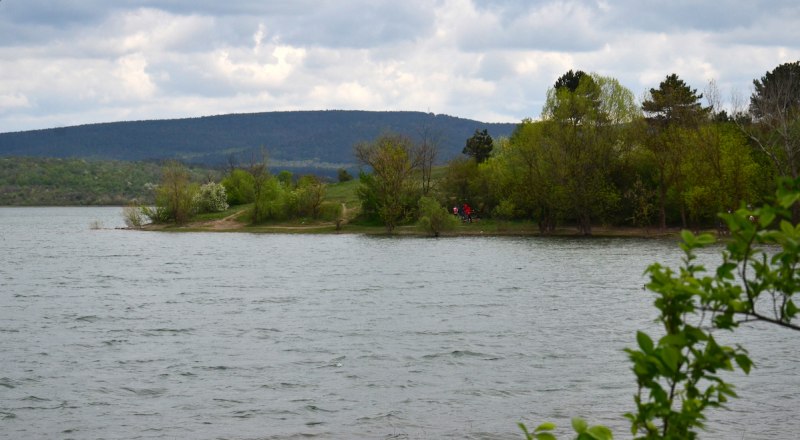 Запасов воды Крыму хватит - это очевидно.