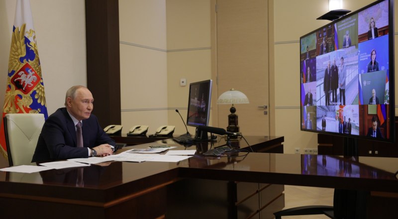 В ходе совещания.